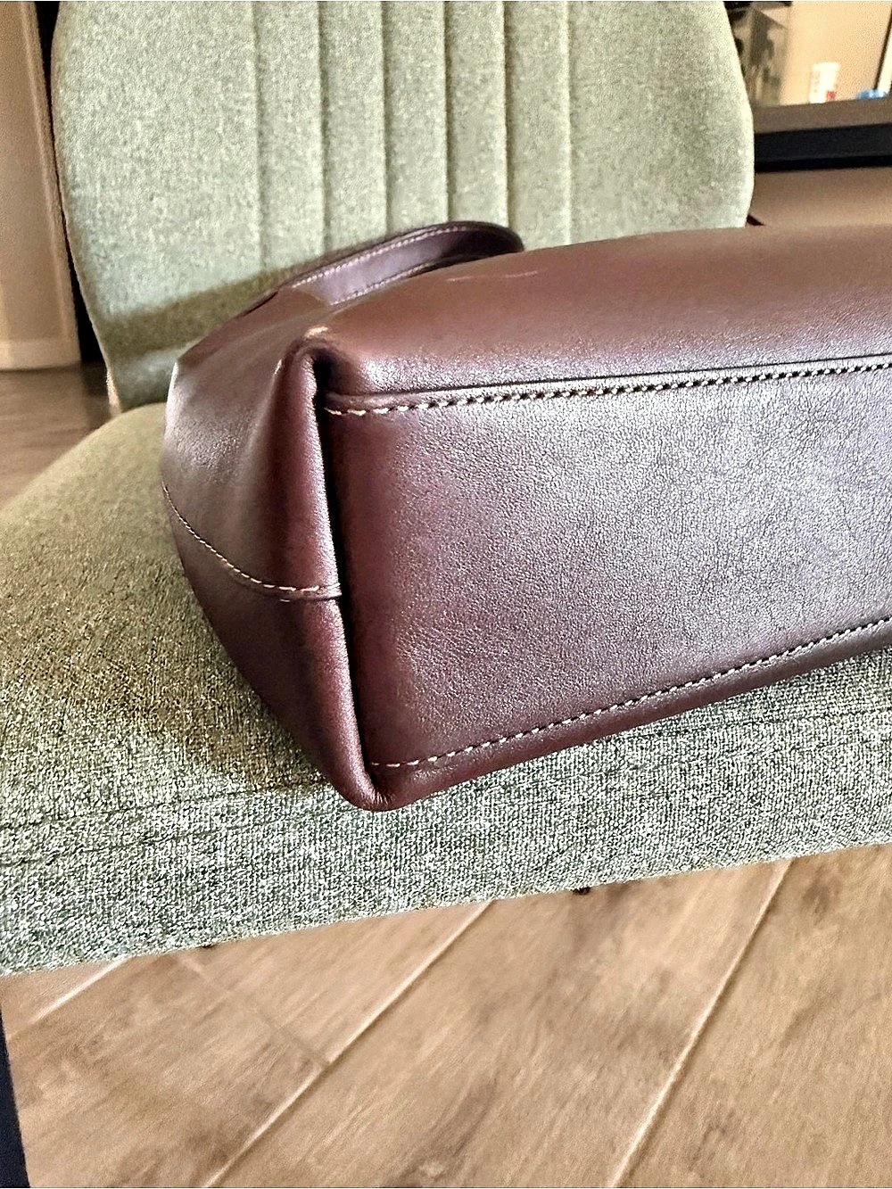 Coach Brooklyn 28 Shoulder Bag Leather Merlot- Excellent Condition, Like New - Picture 5 of 6